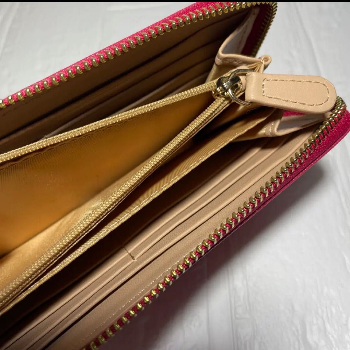 【セール】【新品未使用】ヴィヴィアン Vivienne Westwood 長財布 ピーチ ブランド