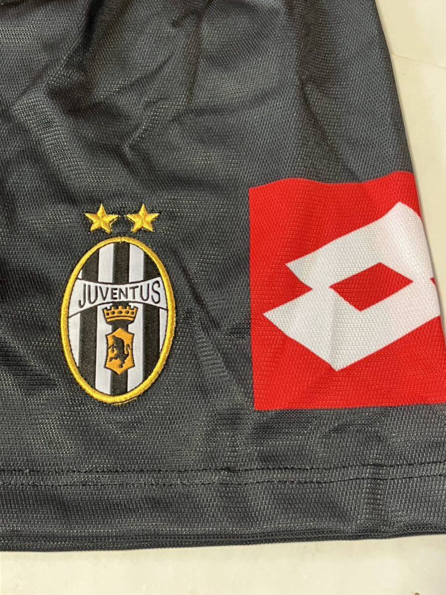 新品 イタリア製★JUVENTUS ユベントス ハーフパンツ ショートパンツ ユニフォーム ジャージ lotto ロット セリエA 短パン サッカーパンツ_画像5