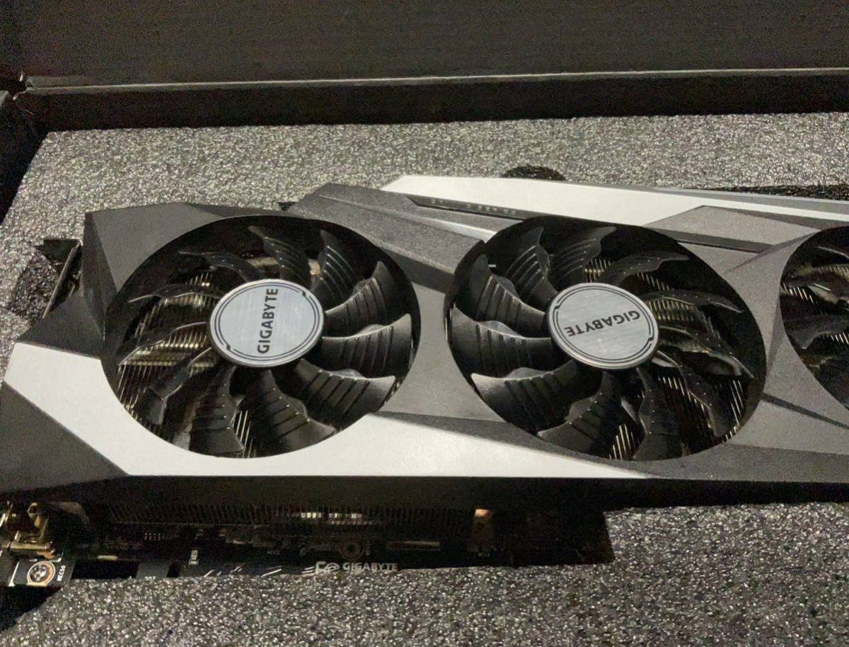 GIGABYTE GeForce RTX 3090 VISION OC 24GB GDDR6X