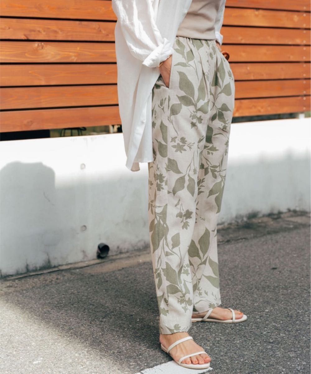 URBAN RESEARCH DOORS リネンレーヨンフラワーパンツ NAT×KHK 新品タグ付 アーバンリサーチドアーズ