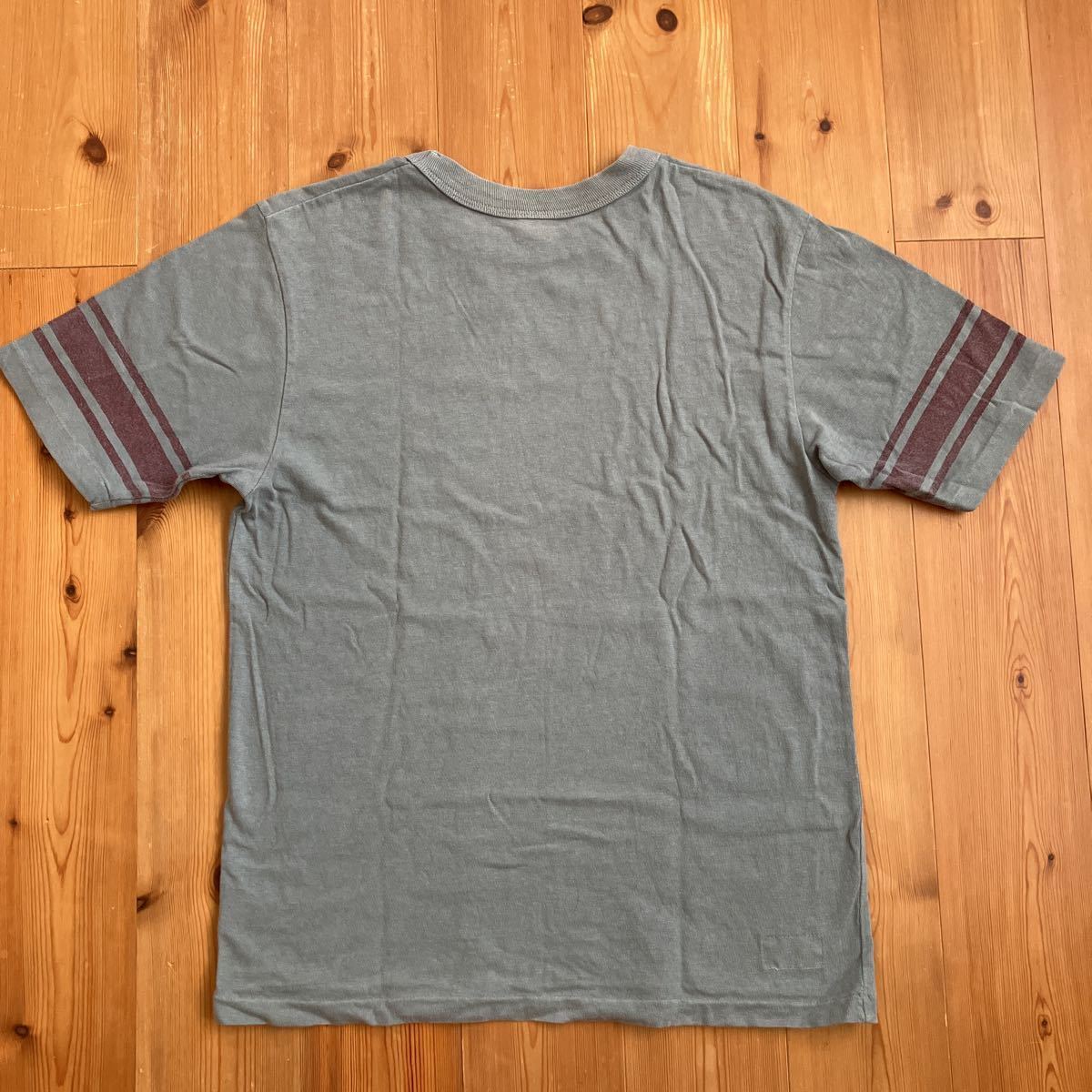 ウエス ues BELLEVUE CHIEFTIANS 半袖Tシャツ グレー1_画像5