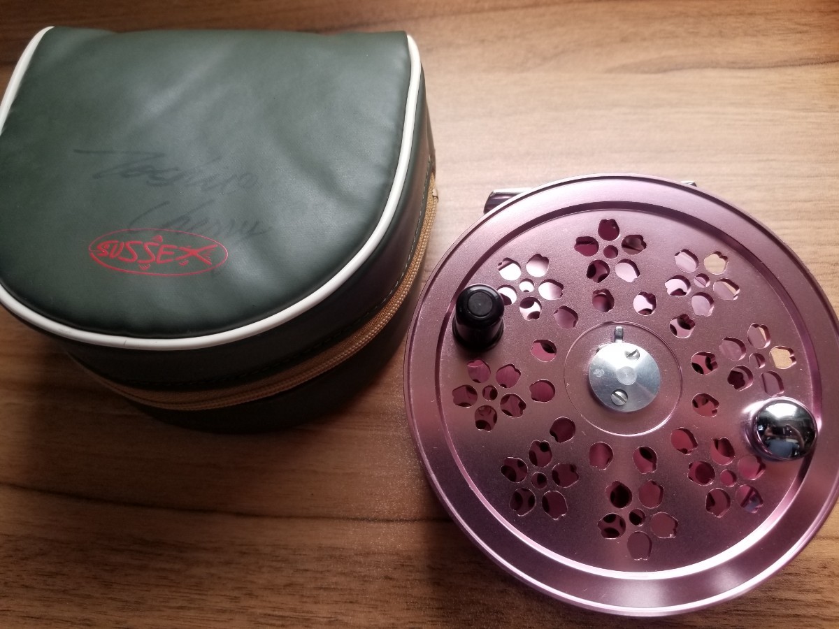 SUSSEX SALMON Ⅱ チェリーサーモン 《美品》 左右巻き変更可 Ken