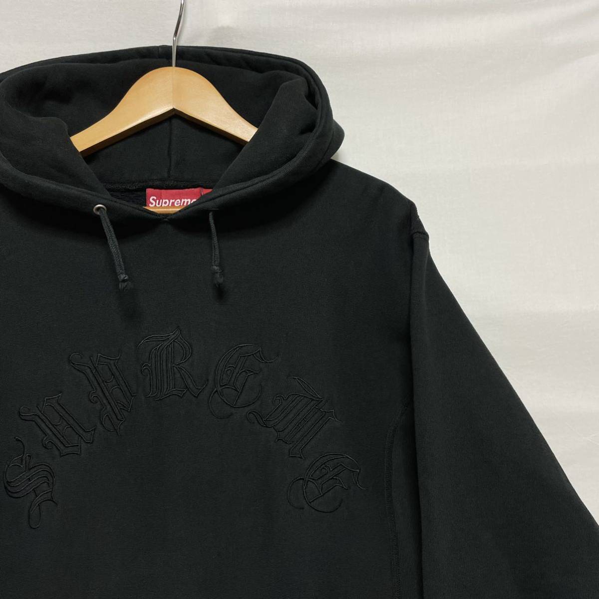 00s Supreme Gothic Arc Logo Hooded Sweatshirt シュプリーム パーカー Old English オールドイングリッシュ