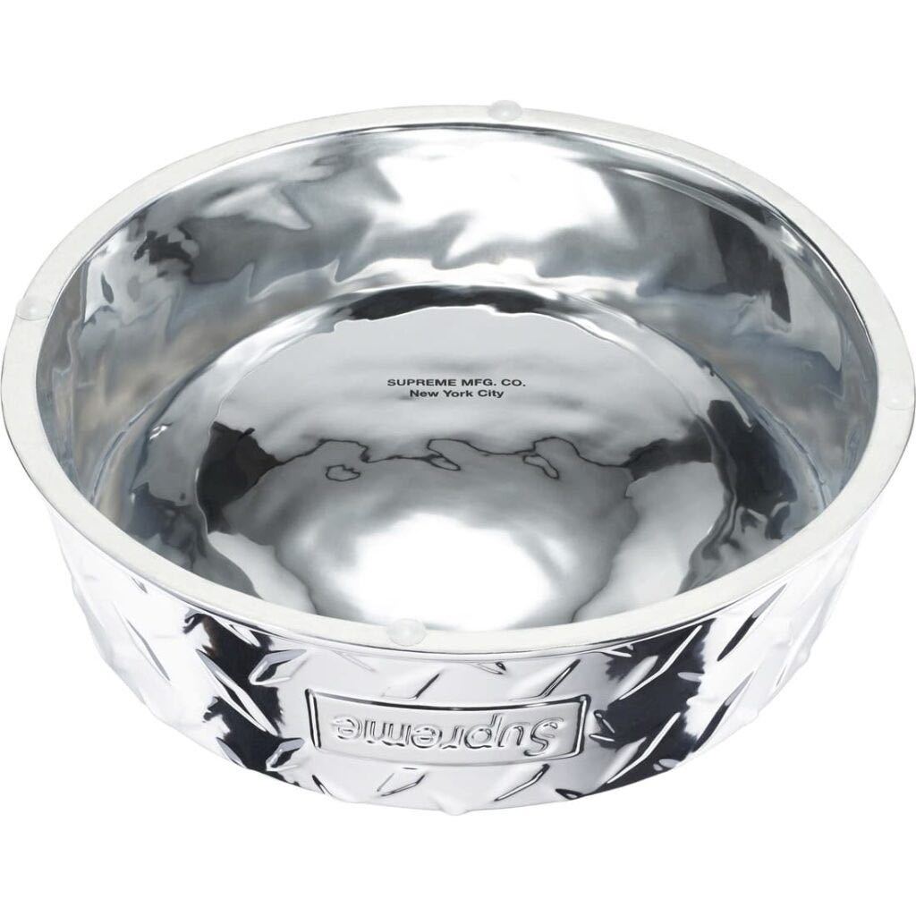 送料無料 シルバー Supreme Diamond Plate Dog Bowl Silver