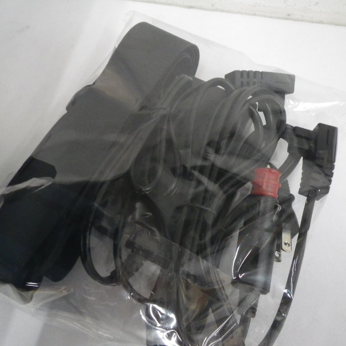 マキタ 20L 充電式保冷温庫 CW001G 青 (充電器・バッテリ別売) 極美品