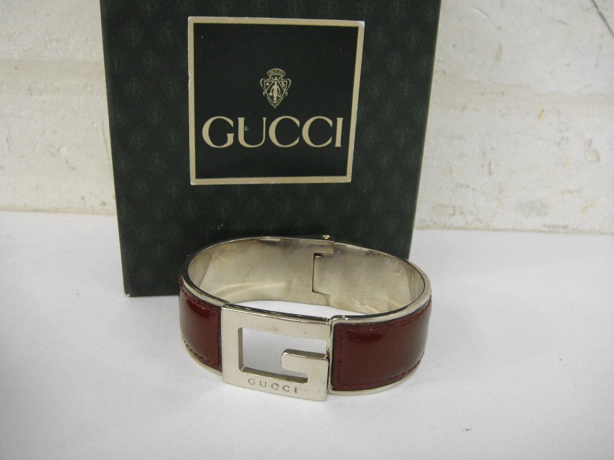 6309T【本物保証】 GUCCI グッチ レザー バングル ブレスレット Gロゴ