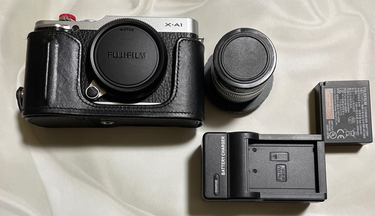 富士フイルム X-A1 ブラック FUJIFILM ミラーレス一眼レフ | www