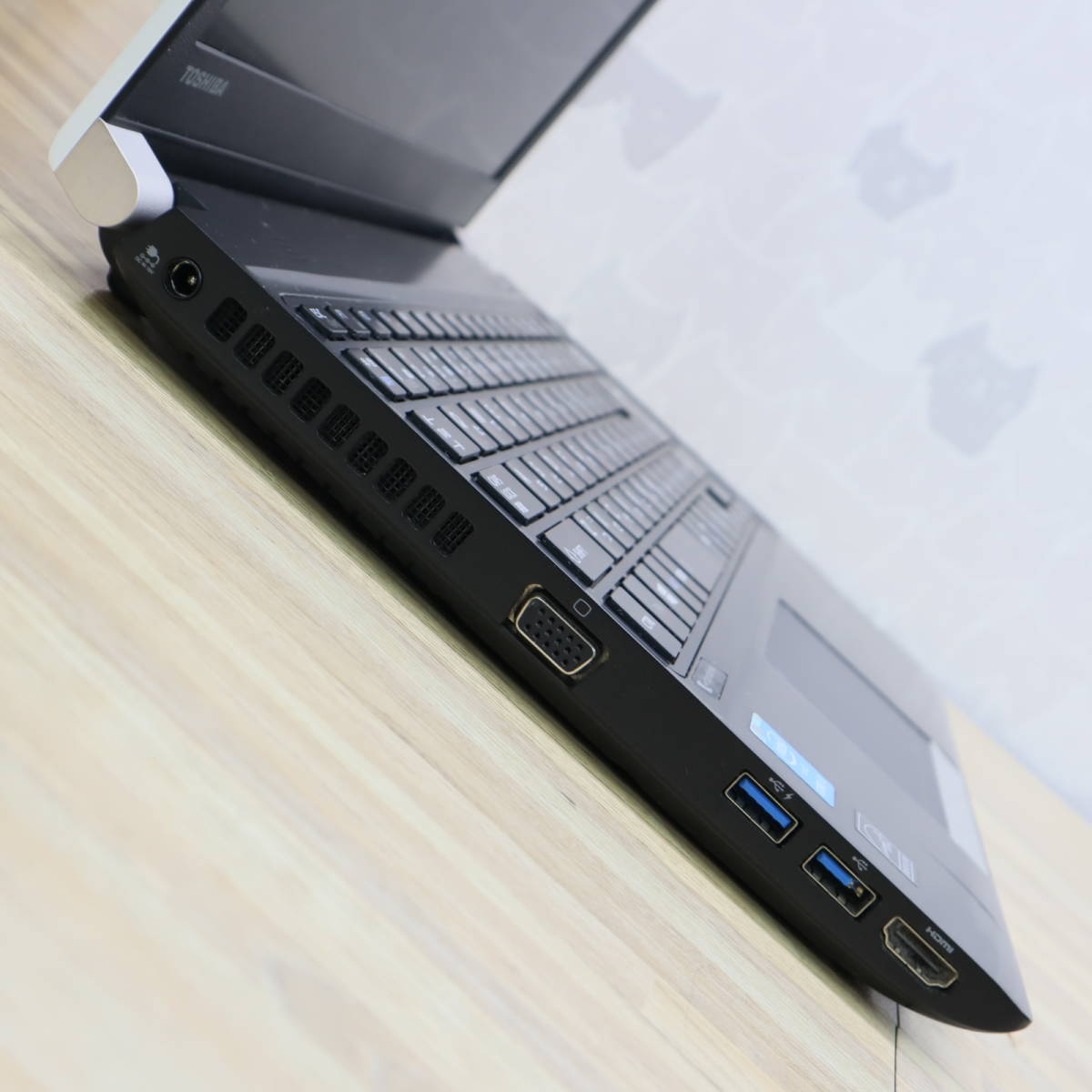 ☆美品高性能4世代i5!新品SSD512GB メモリ8GB☆R734M Core i5-4310M