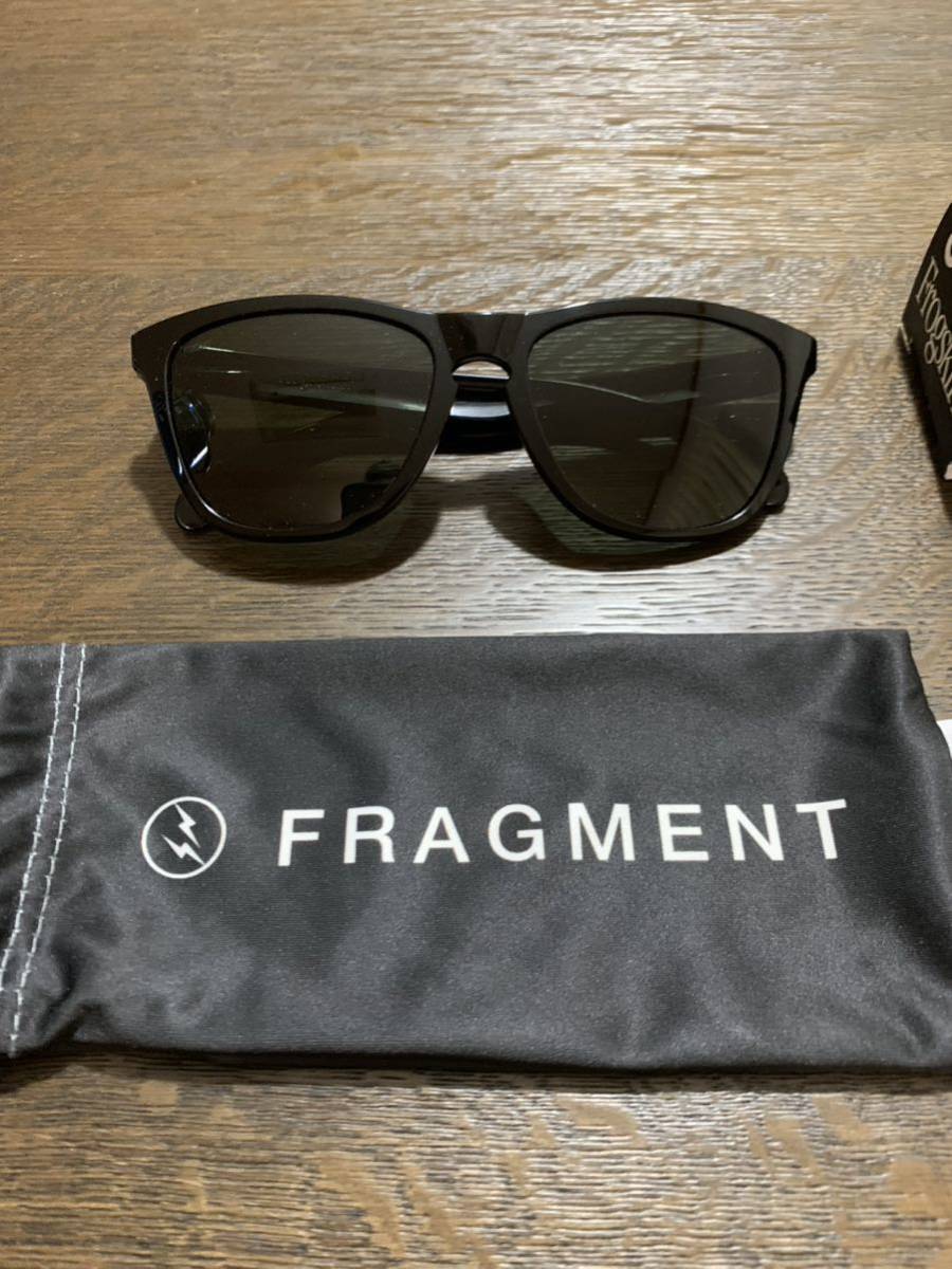 藤原ヒロシ愛用 FROGSKINS (A) OAKLEY fragment Polished BLACK 藤原ヒロシ愛用 FROGSKINS (A) OAKLEY fragment Polished BLACK