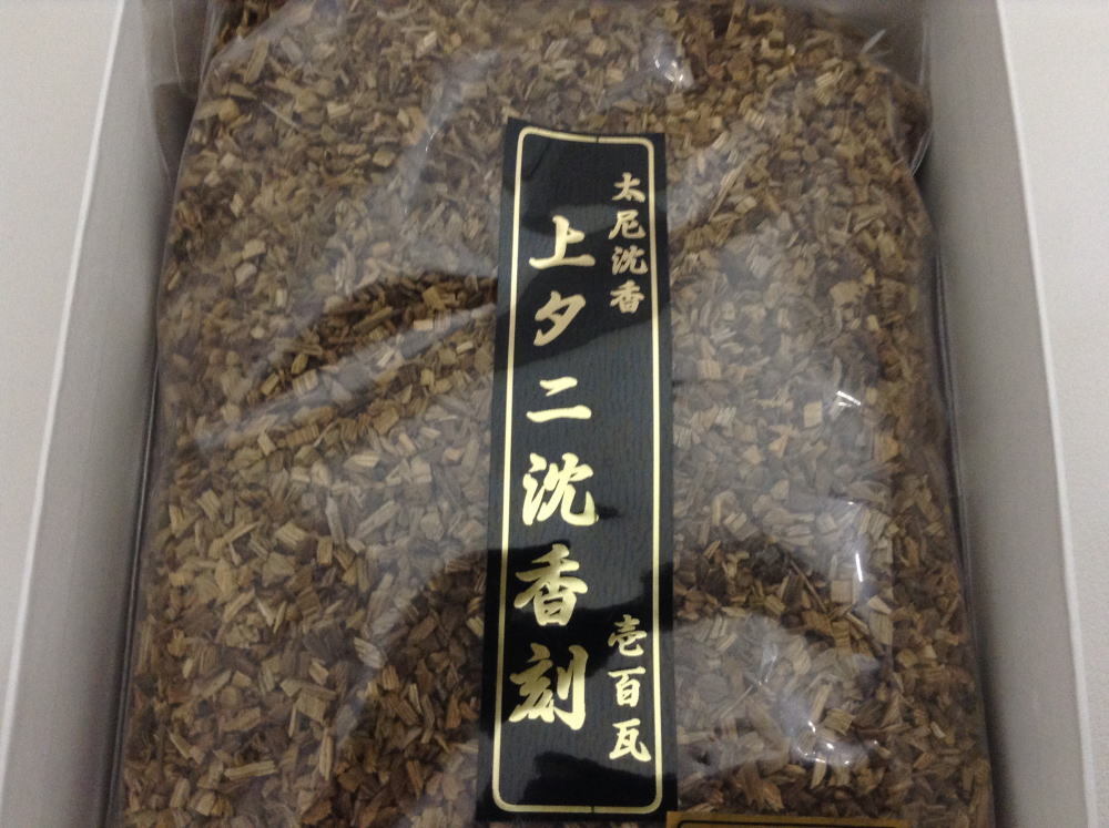 半額SALE☆ 【佐藤仏】 上 タニ沈香刻み 100g 精華堂 線香 - annchery