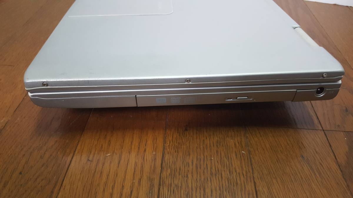 【PC周辺機器】 SOTEC WinBook WH355 本体のみ（HDD,メモリー,ACアダプター無し）動作確認済み　キーボタン1個欠品、割れありジャンクにて_画像3