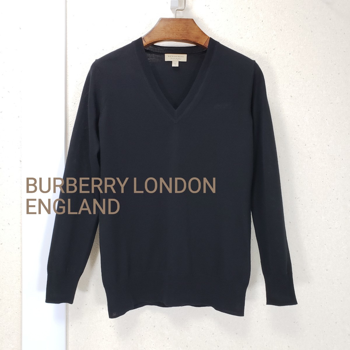 国内正規品◆綺麗 BURBERRY LONDON ENGLAND バーバリーロンドン 羊毛100％ 長袖 Vネック ニット セーター レディース(XS/TP)黒ブラックBLK