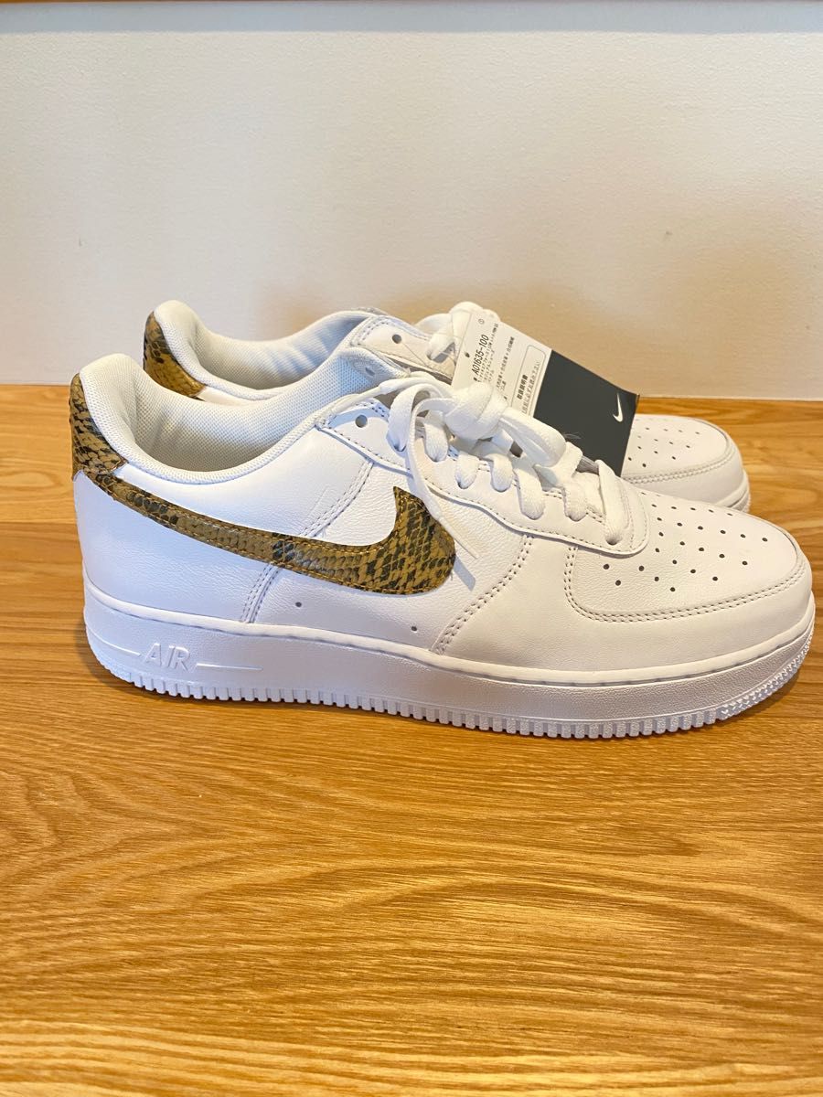 新品未使用】ナイキ NIKE エアフォース1 ロー 1996 スネーク | www