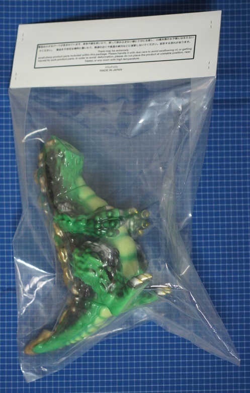 新品 TOY FIELDS ゴーヤ怪獣 G.Green Ver. MEDICOM TOY 限定