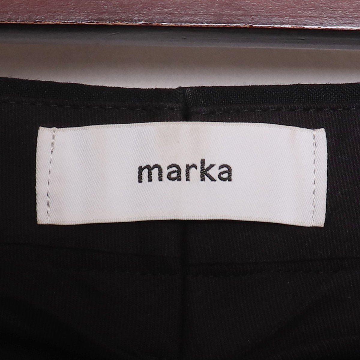 MARKA 19AW 2TUCK SLIM TAPERED FIT サイズ2 ブラック M19A-12PT01C マーカ 2タックスリムテーパードパンツ スラックス_画像3