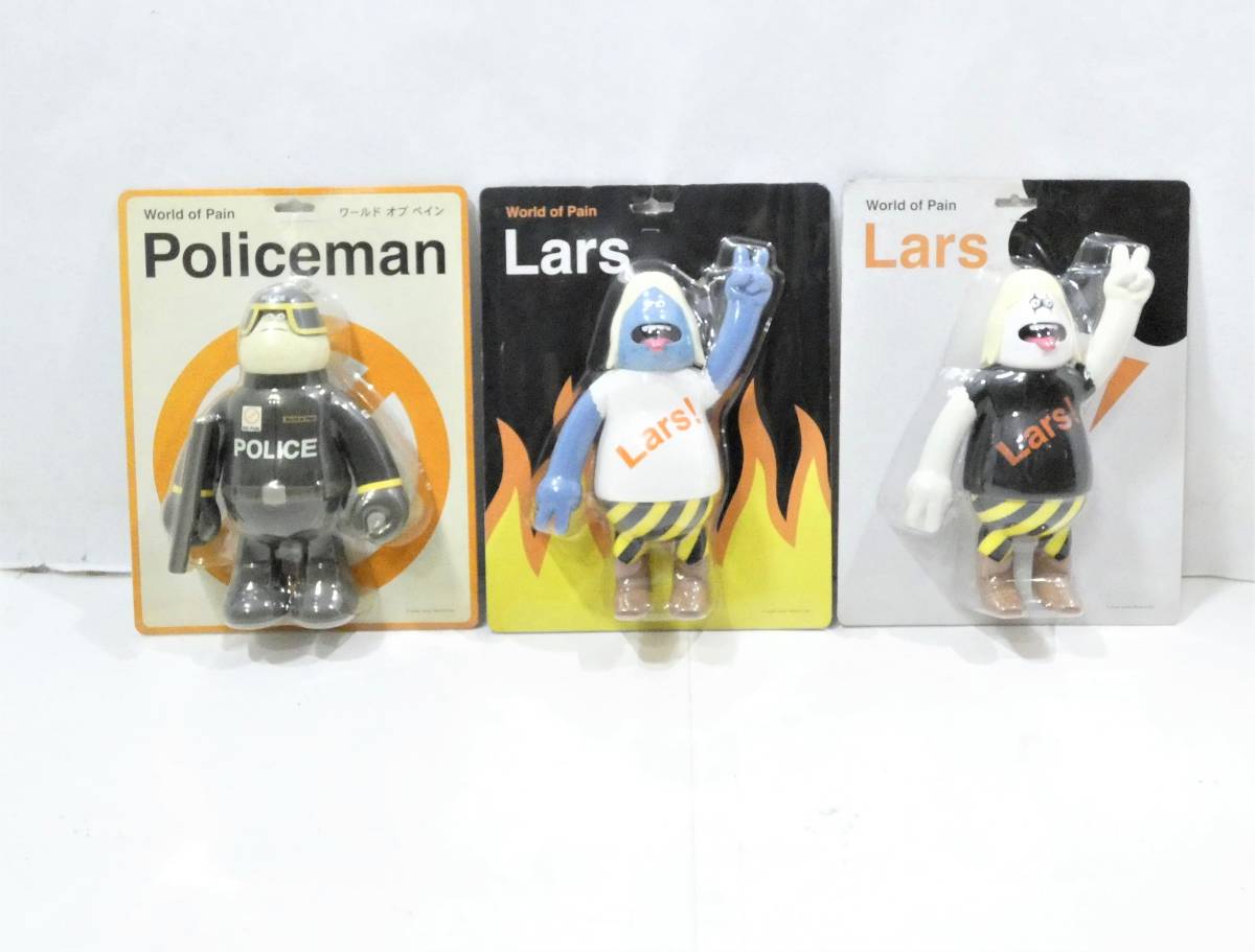 新品 SILAS ジェームスジャービス ポリスマン フィギュア 2個SET Yahoo!オークション - 4765T/未開封有 AMOS TOY World of Pain
