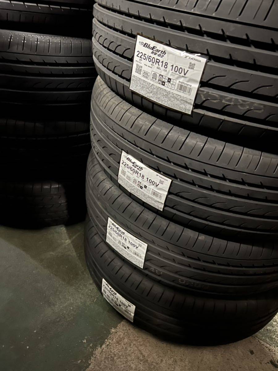 4本セット 225/60R18 100V ブルーアースRV02 ヨコハマタイヤ 2019年