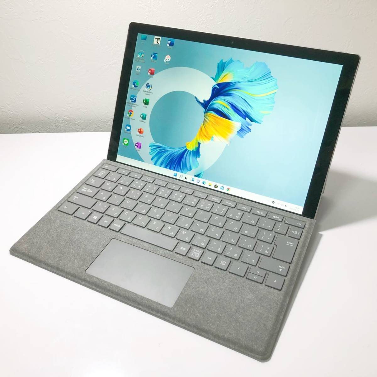 素晴らしい価格 M3(7Y30) model:1796『Core 5 Pro Surface Microsoft