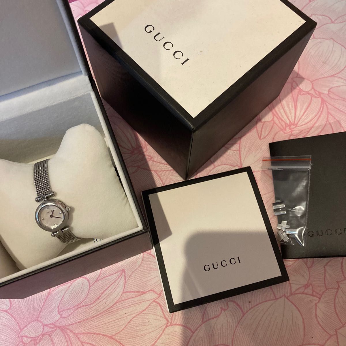 まっきーさま専用本日限定値下!GUCCI レディース腕時計