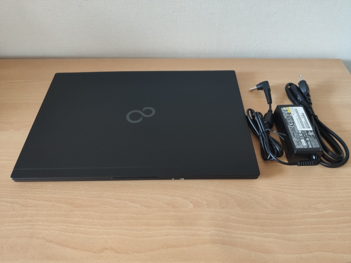 富士通 LIFEBOOK U9310/D /第10世代 Core i5 /8GB /256GB /13.3型