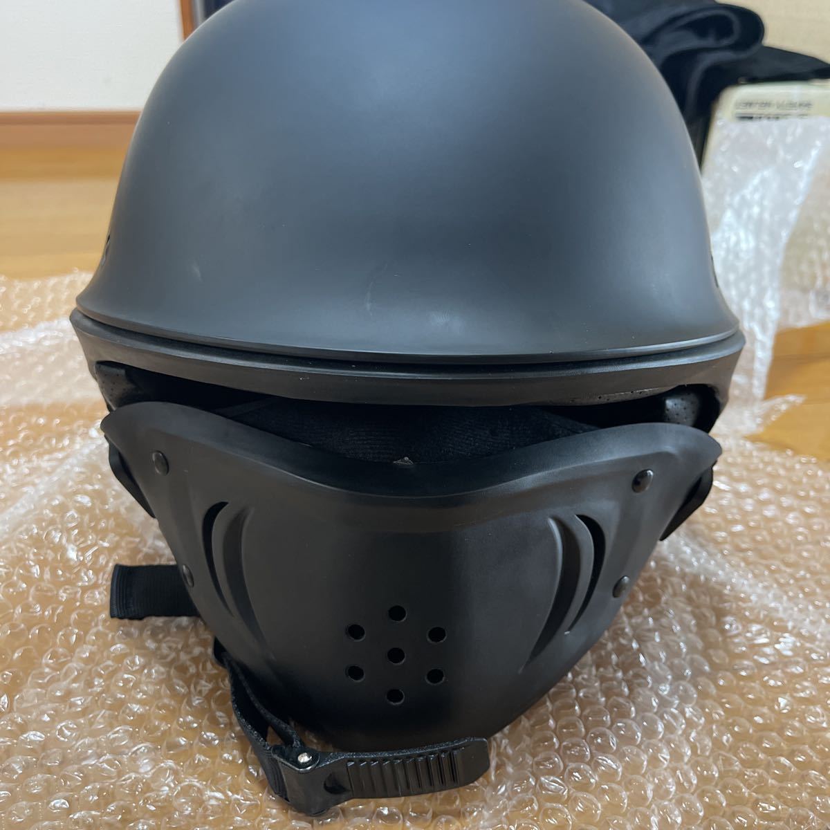 男女兼用フルヘルメット 軽量で取り外し可能なバイザーヘルメット サンバイザーヘルメット春夏秋冬 DOT品質（ブラック） M.54-55CM_画像6