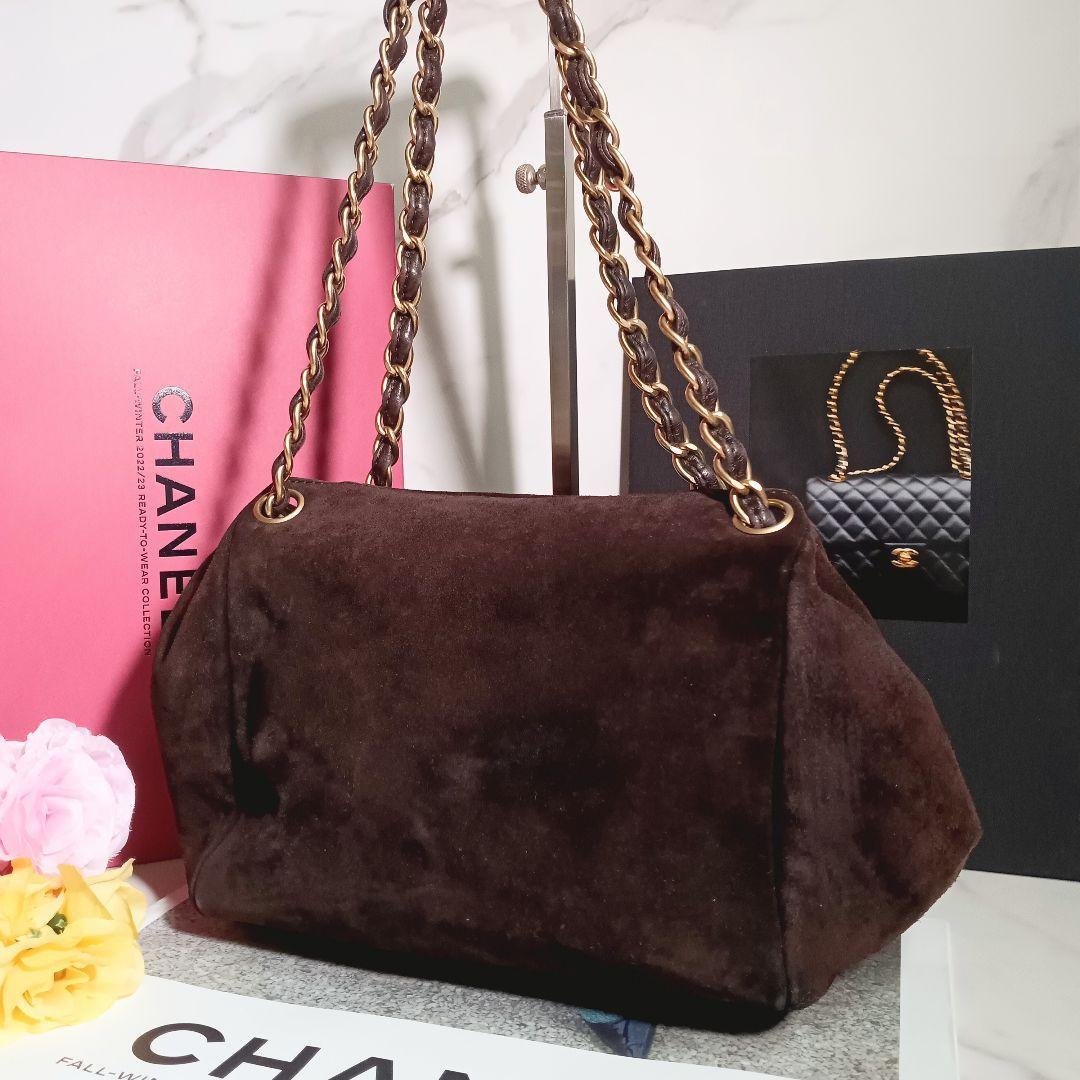 b232 S級美品 シャネル CHANEL スエード チェーンショルダーバッグ_画像2