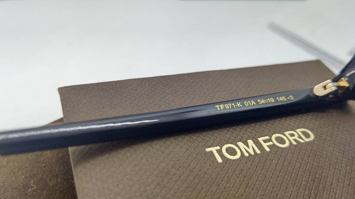 トムフォード サングラス 送料無料 税込 新品 アジアンモデル TF971-K 01A ブラックカラー 5