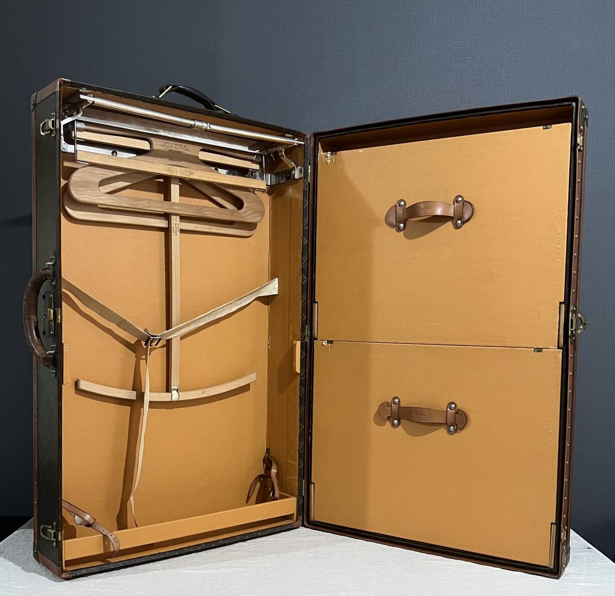 Bibian 比比昂 - 1930s LOUIS VUITTON ヴィトン アンティーク Bibian 比比昂 - 1930s LOUIS VUITTON ヴィトン アンティーク