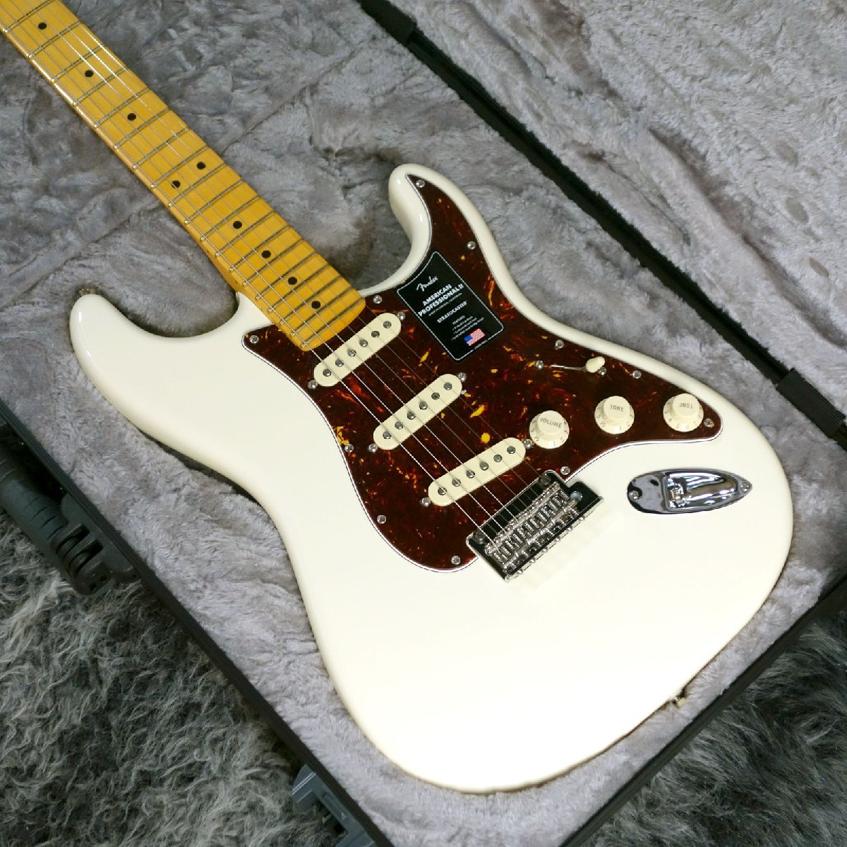 Fender USA American Professional II Stratocaste Olympic White_画像3