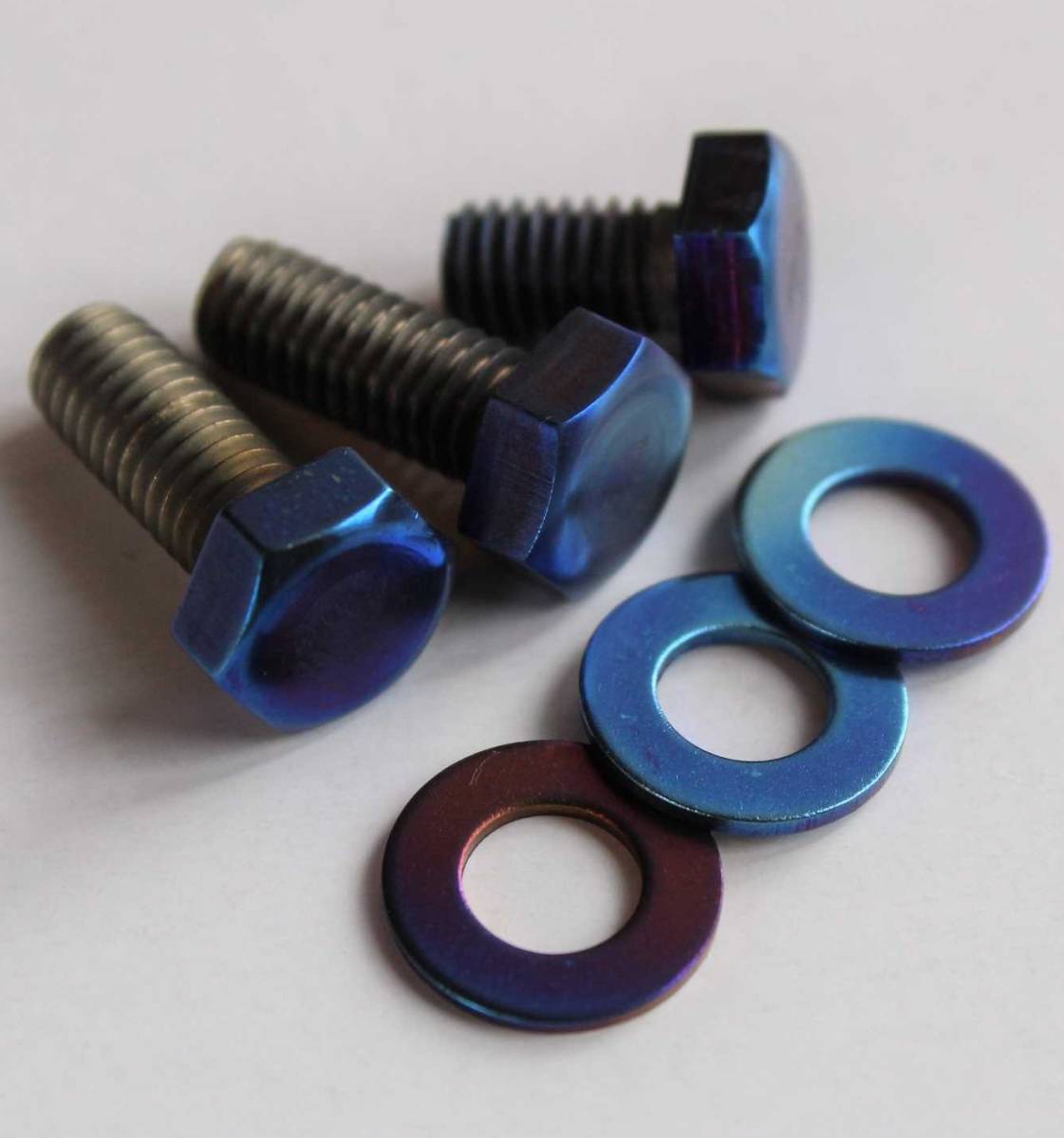  titanium number bolt 3 piece Audi A1/A3/A4/A5/A6/A7/A8/S1/S3/S4/S5/S6/S7/S8/Q2/Q3/Q5/Q7/RS4/RS5/RS6/RS7/SQ5/TT/TTRS S-line AUDI