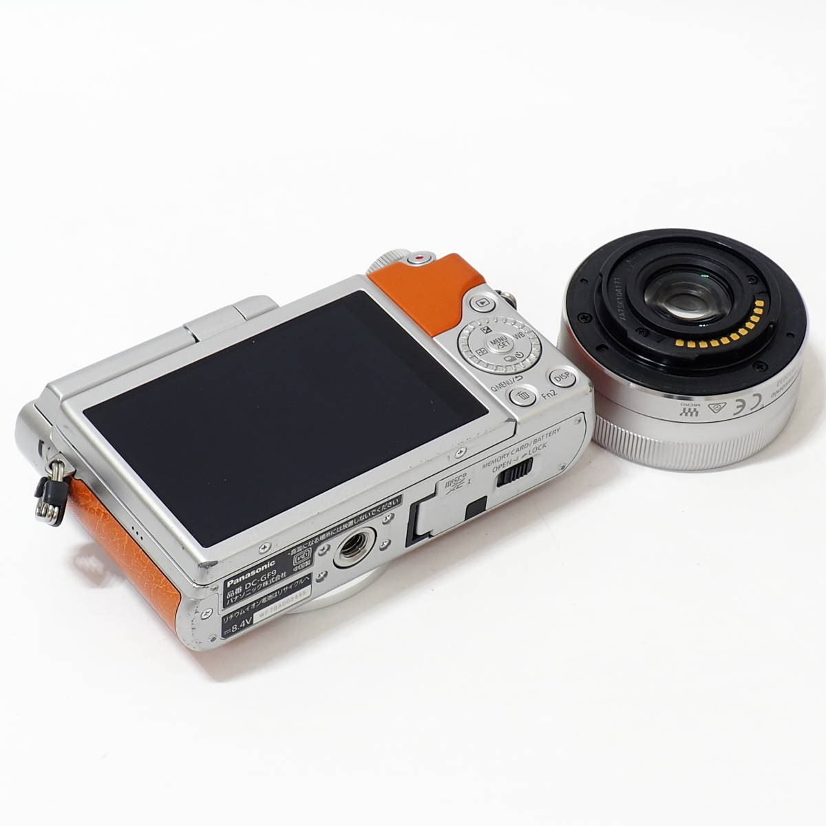 Panasonic LUMIX GF9 G VARIO 12-32mm F3.5-5.6 ASPH. MEGA O.I.S.