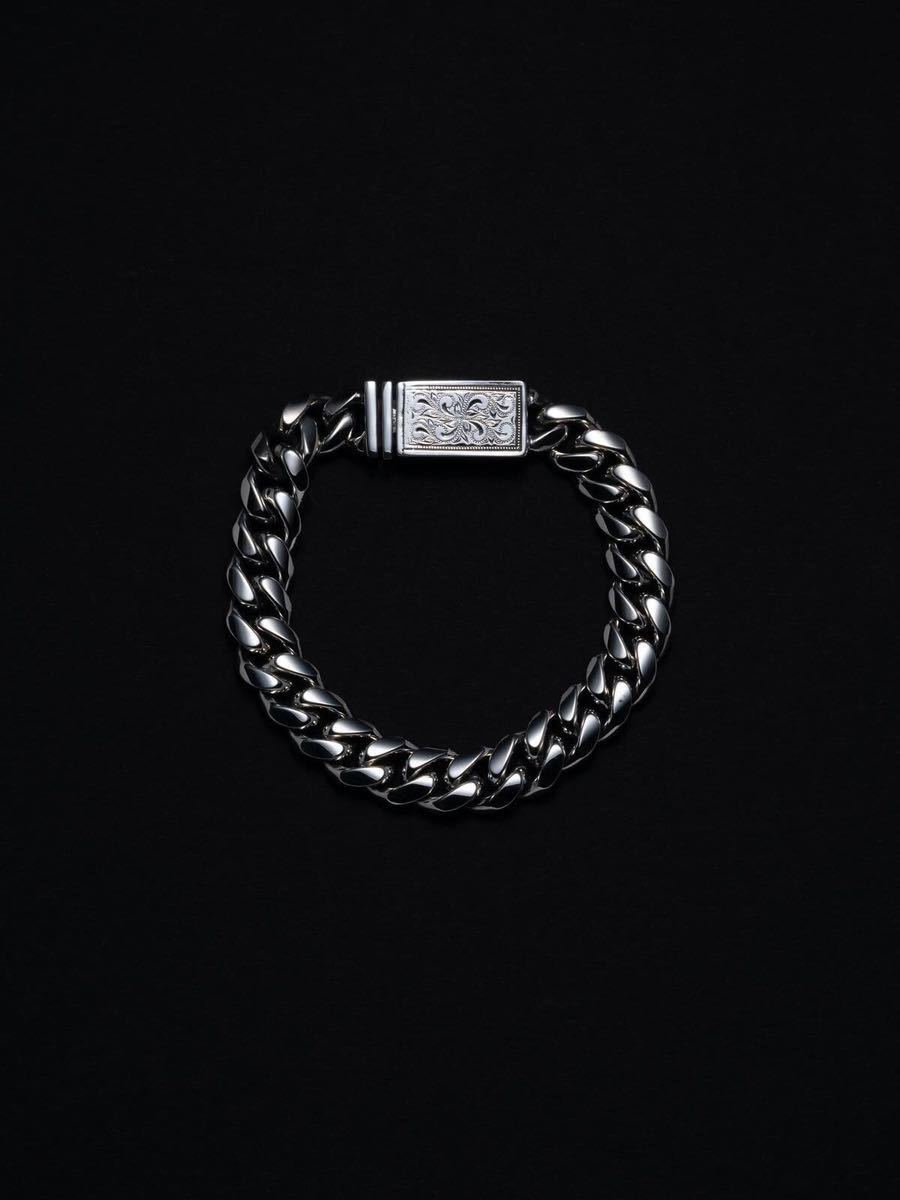 新品 Antidote Buyers Club Engraved Engraved Box Crasp Bracelet