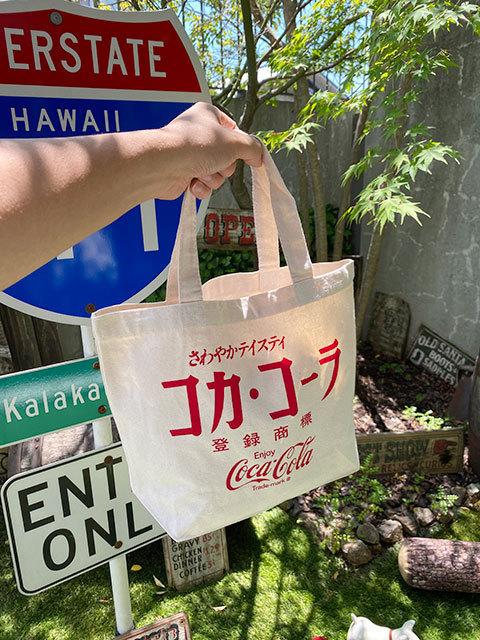  Coca * Cola легкий сумка S размер ( katakana Logo / слоновая кость ) # american смешанные товары America смешанные товары 