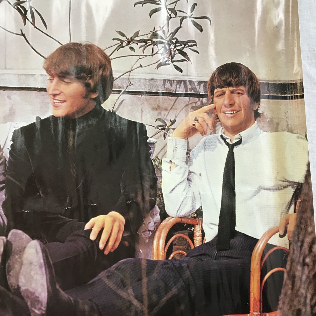 K163 ビートルズ THE BEATLES ポスター /約、縦51×横72.5cm/破れ、傷、汚れあり_画像4