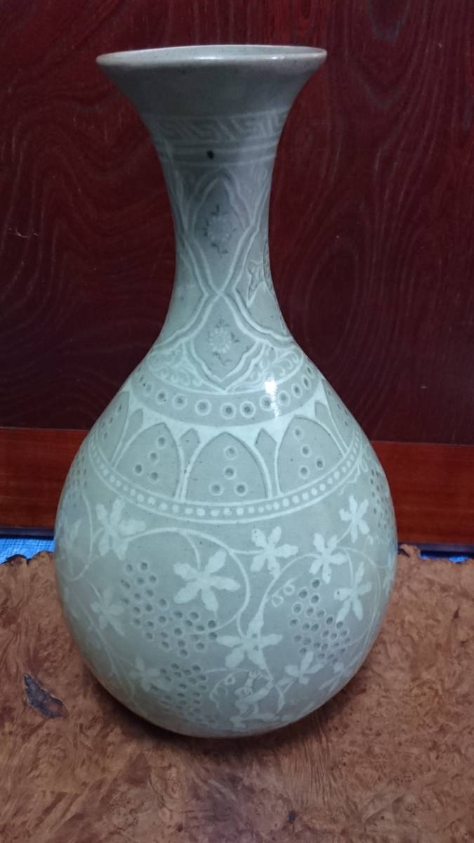 インテリア小物 花瓶 中国陶器 縦24cm×横24cm×高42cm 重さ4kg 焼き物 返金保証付