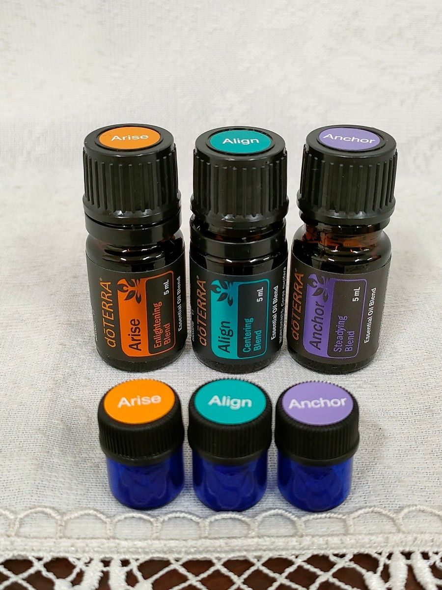 ドテラ オイルコレクション1ml 50種類 ミニチュアセット1ml ドテラ オイルコレクション1ml 50種類 ミニチュアセット1ml