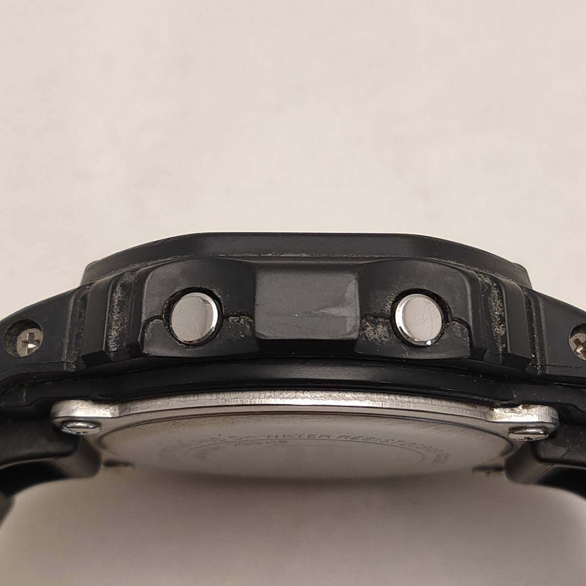 ●稼働品 CASIO カシオ G-SHOCK DW-5600E メンズ腕時計●_画像3