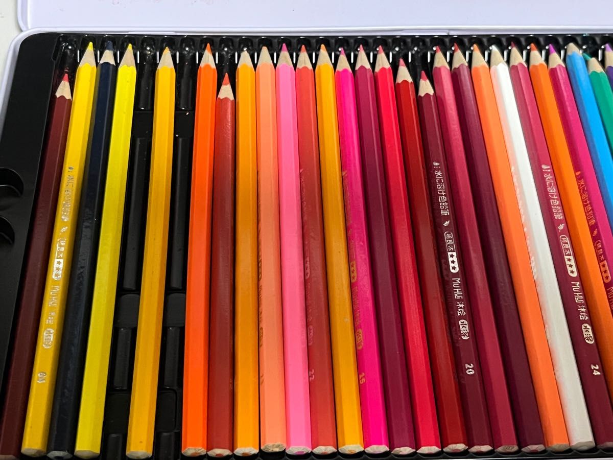 色鉛筆 水彩色鉛筆 72色 2筆 (5色無し、1筆無し) 画材
