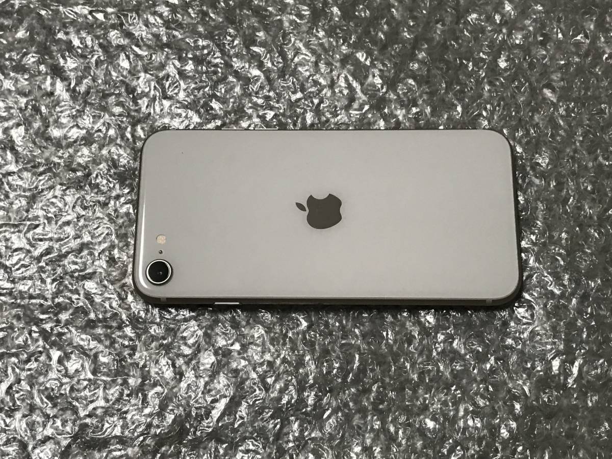 新品同様 Apple iPhone iPhone SE 第3世代 64GB スターライト MMYD3J/A