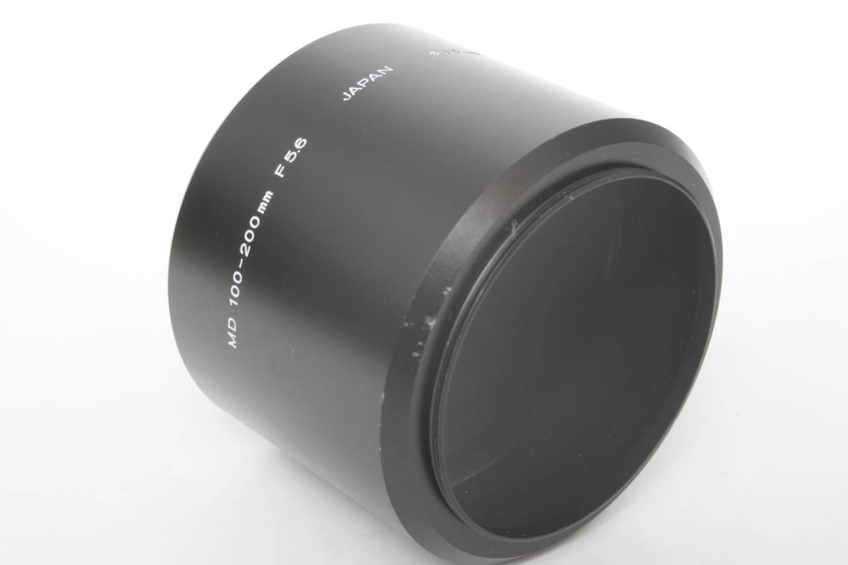 ミノルタ　minolta　メタル　フード　MD 100-200 F5.6用　　55ｍｍ　ネジ込み式　　中古品 _画像1