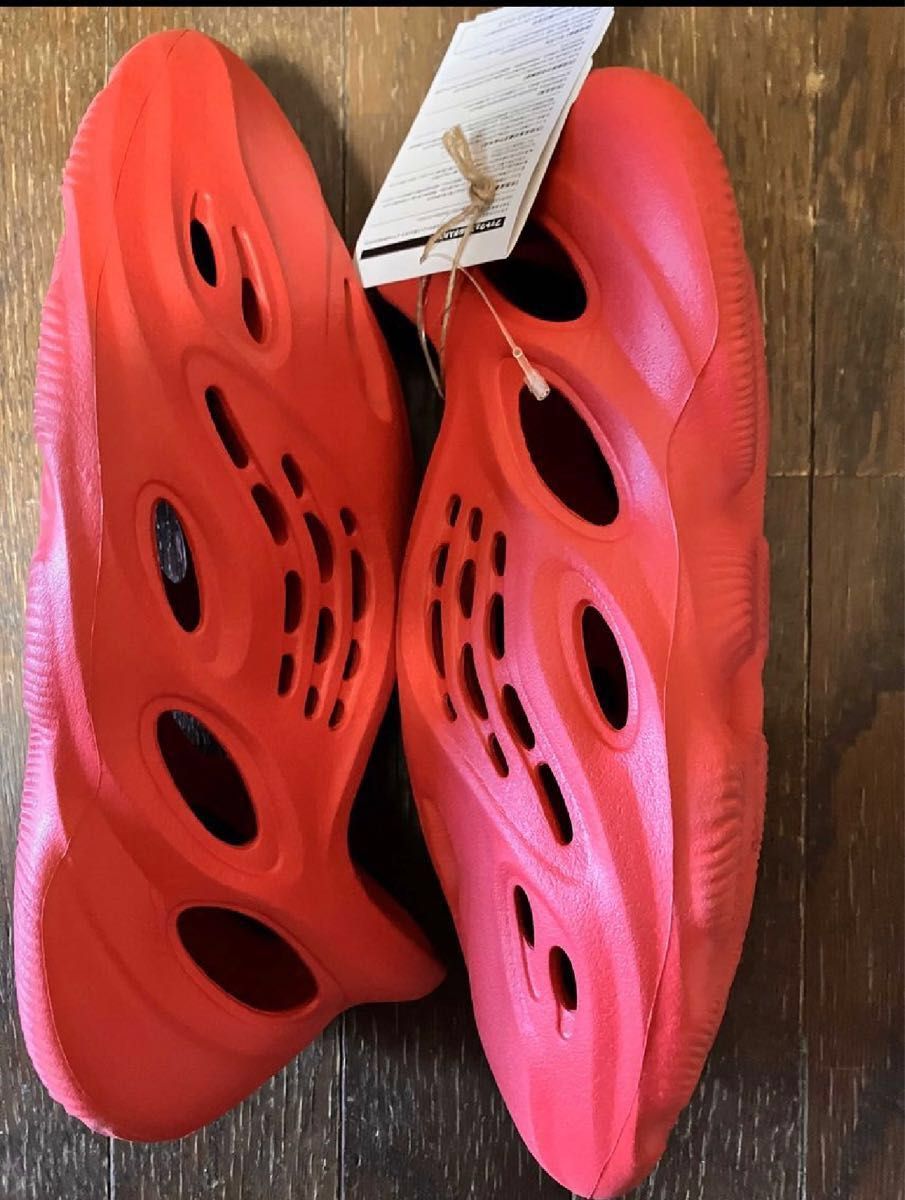 新品未着用 adidas YEEZY Foam Runner Vermilion 22 5cm 箱付き