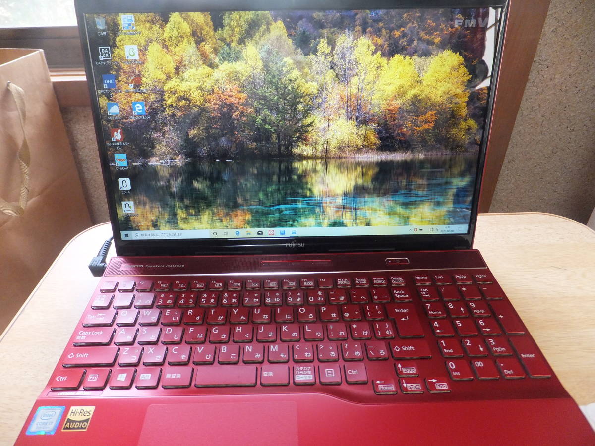 富士通FMV AH53/D1 i7-8565U メモリ16GB SSD M.2 512GB(新品)+ HDD