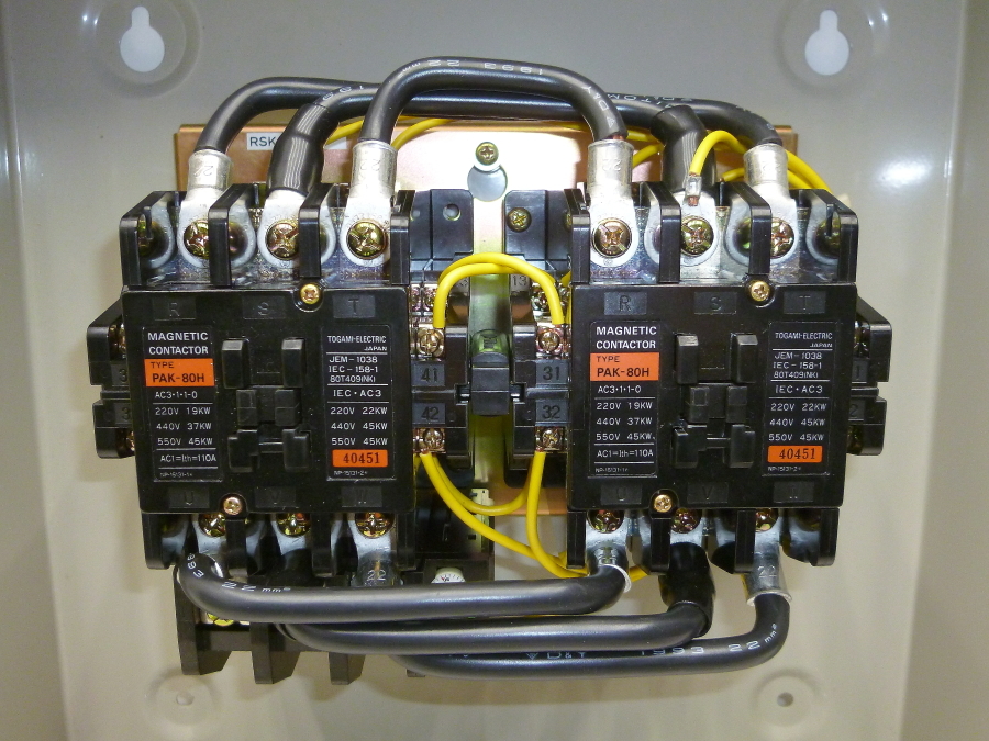 REVERSING MAGNETIC SWITCH RSK-80HM 電磁開閉器 戸上 MAGNETIC REVERSING MAGNETIC SWITCH RSK-80HM 電磁開閉器 戸上 MAGNETIC
