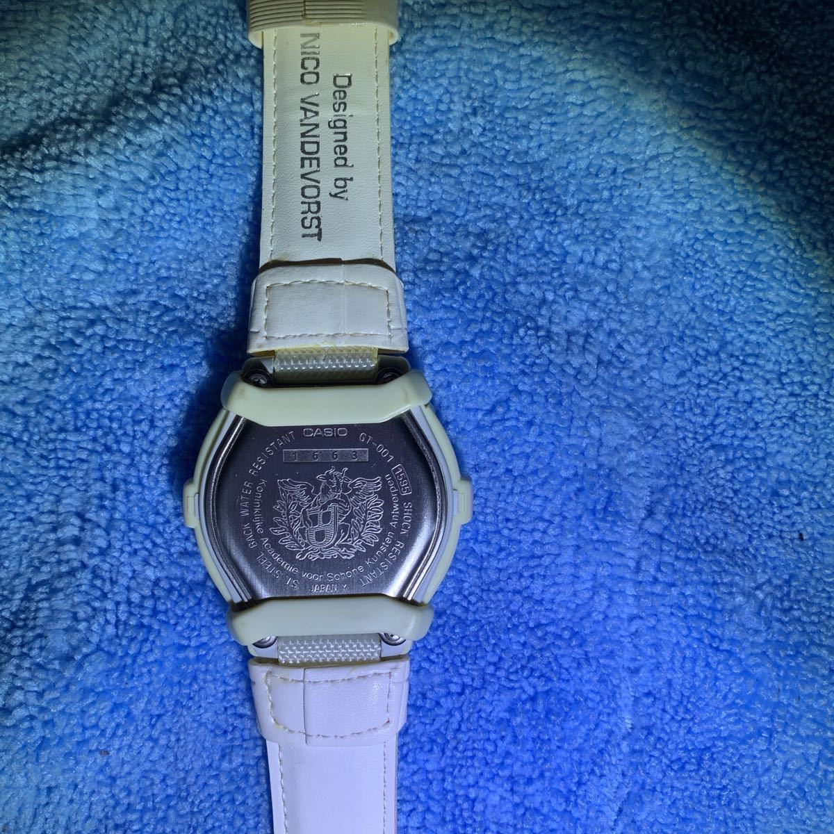 実物実物CASIO G-COOLアントワープ王立美術学院コラボGT-001AT-7 希少 腕時計(デジタル)