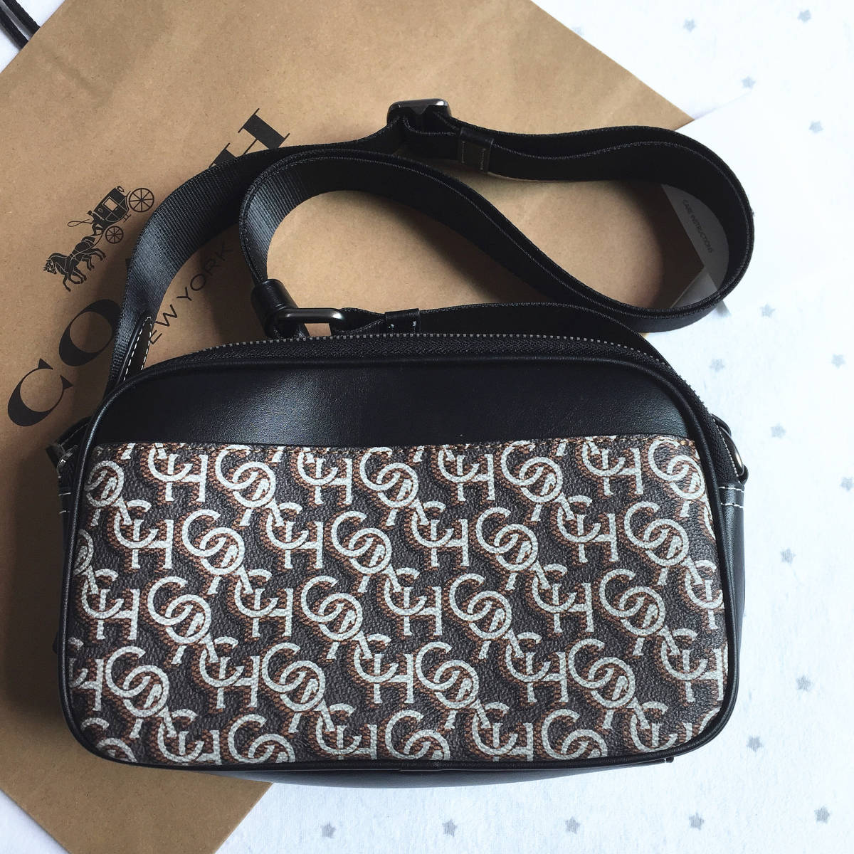 新品未使用】COACH コーチバッグ CF484 ブラック ショルダーバッグ 斜