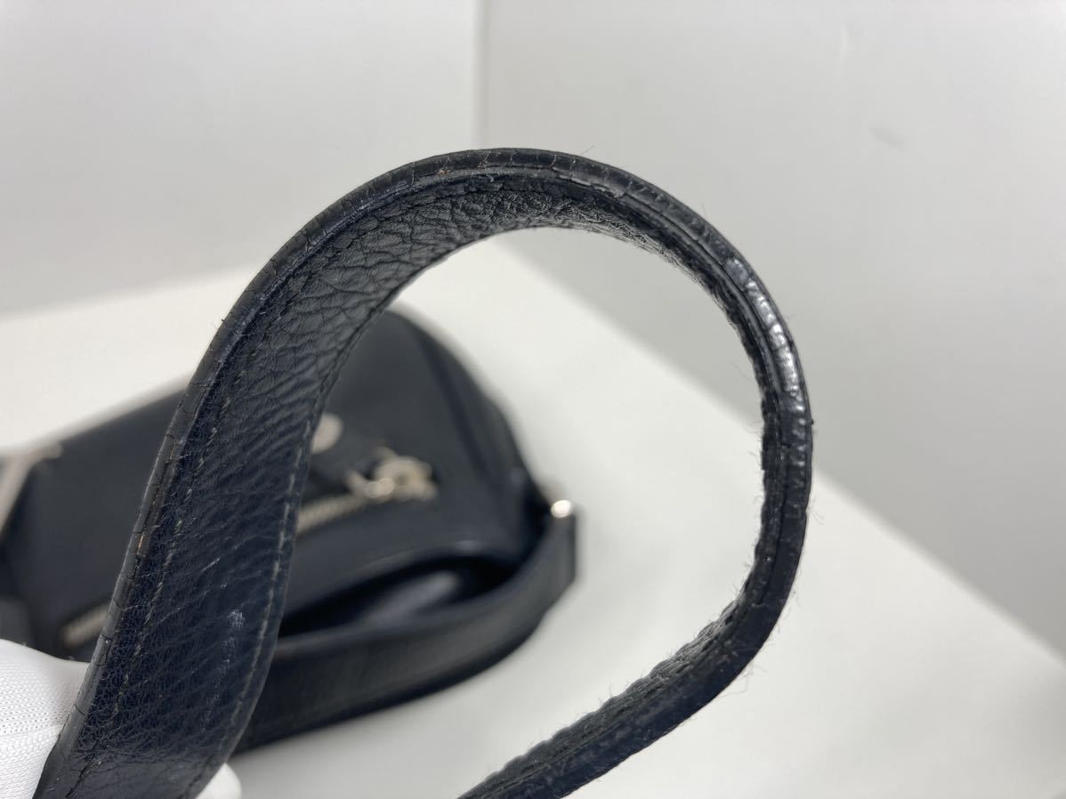Christian Dior クリスチャン ディオール ロゴ金具 ショルダーバッグ