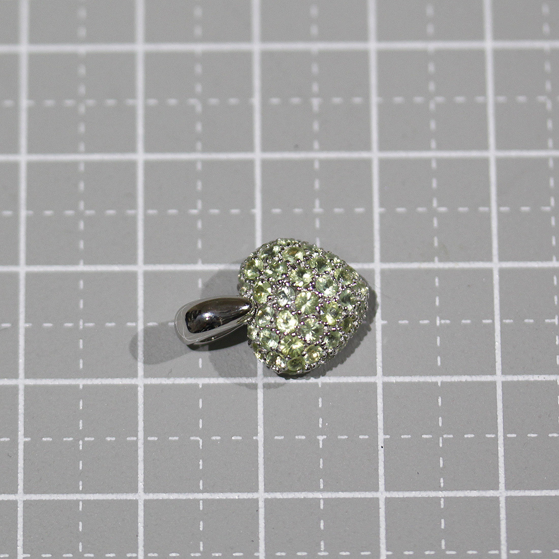 ショパール Chopard ホワイトゴールド 色石 ネックレストップ K18WG