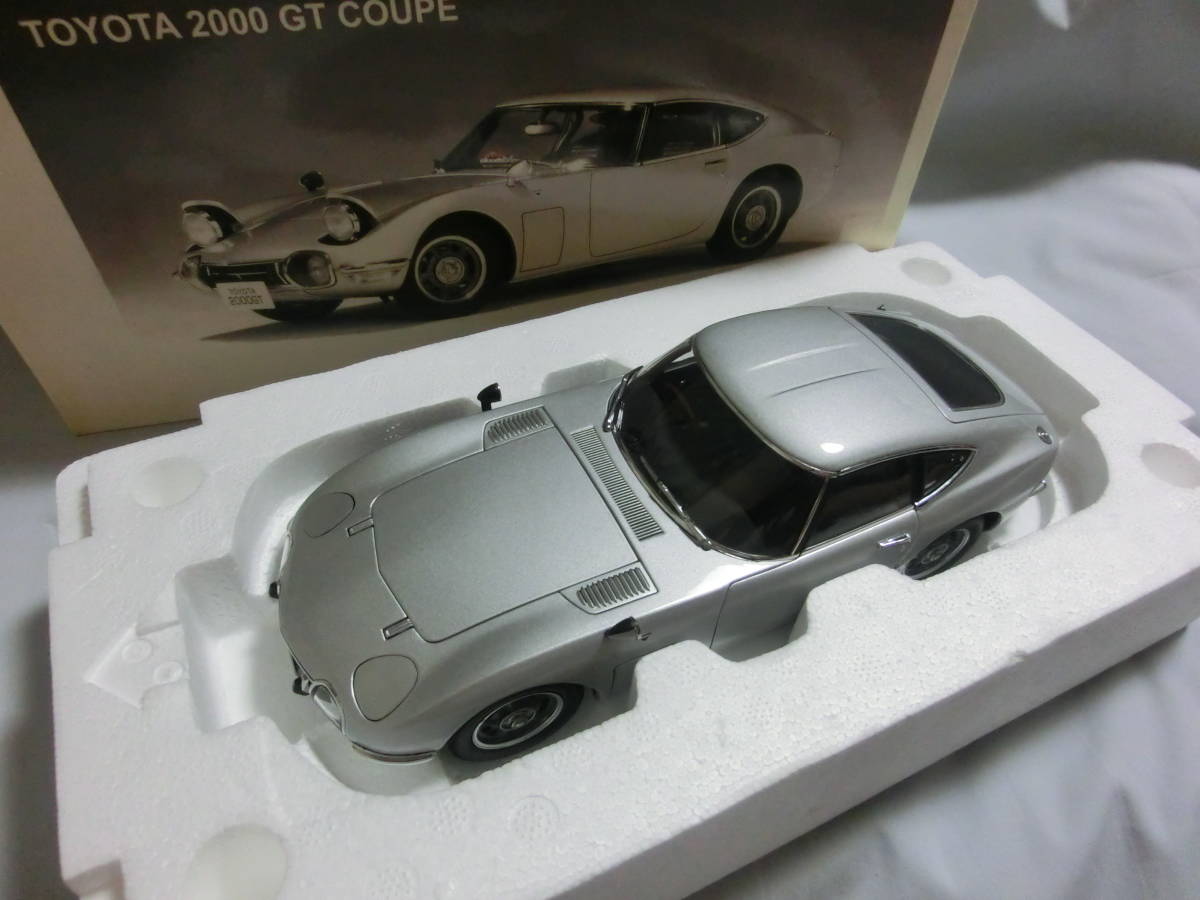 美品　激レア1/18オートアートミレニアムAUTOartMillennium78743トヨタ2000GTシルバーToyota Coupe Silver_画像1