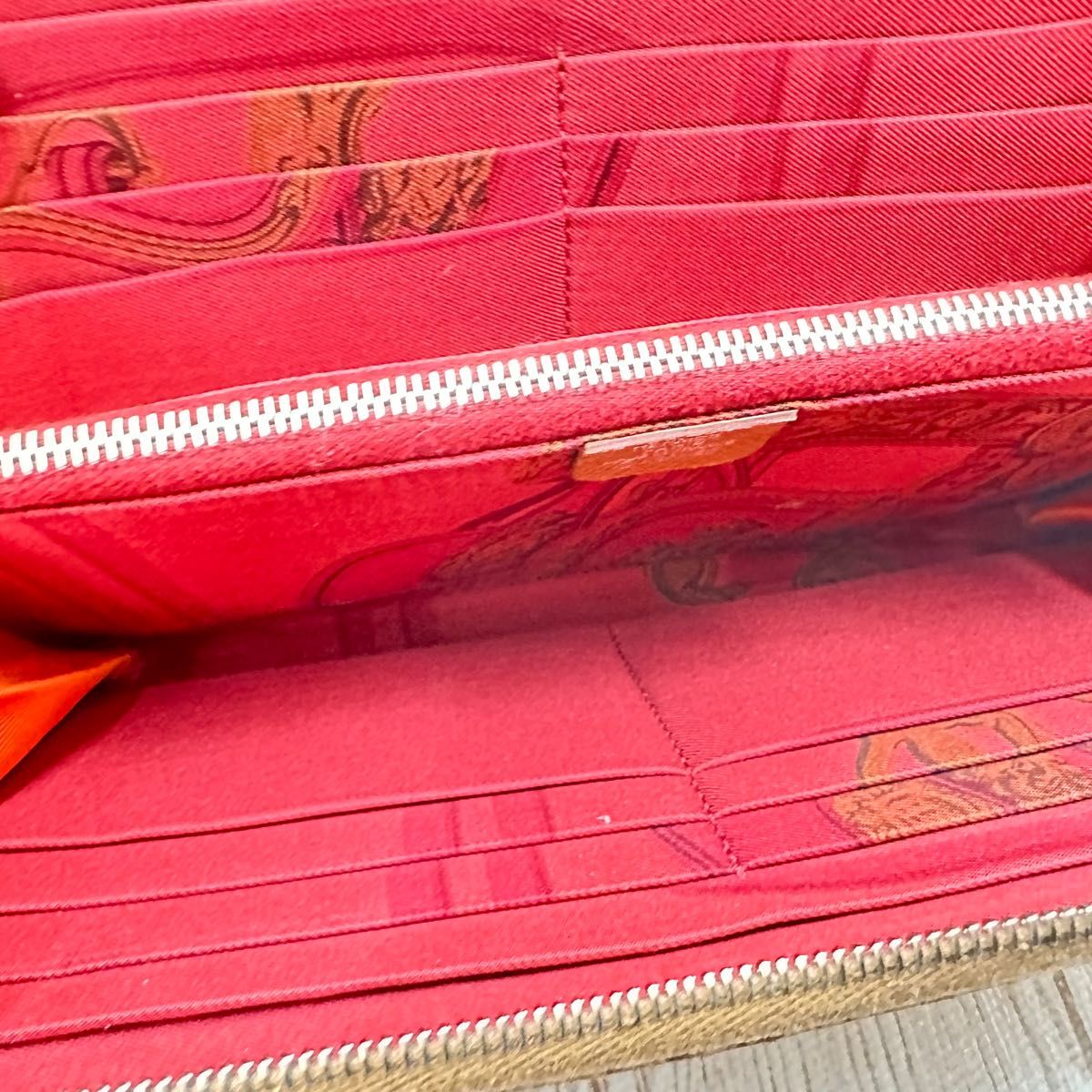 【美品】エルメスヴォーエプソン アザップロングシルクイン 長財布 刻印:□M