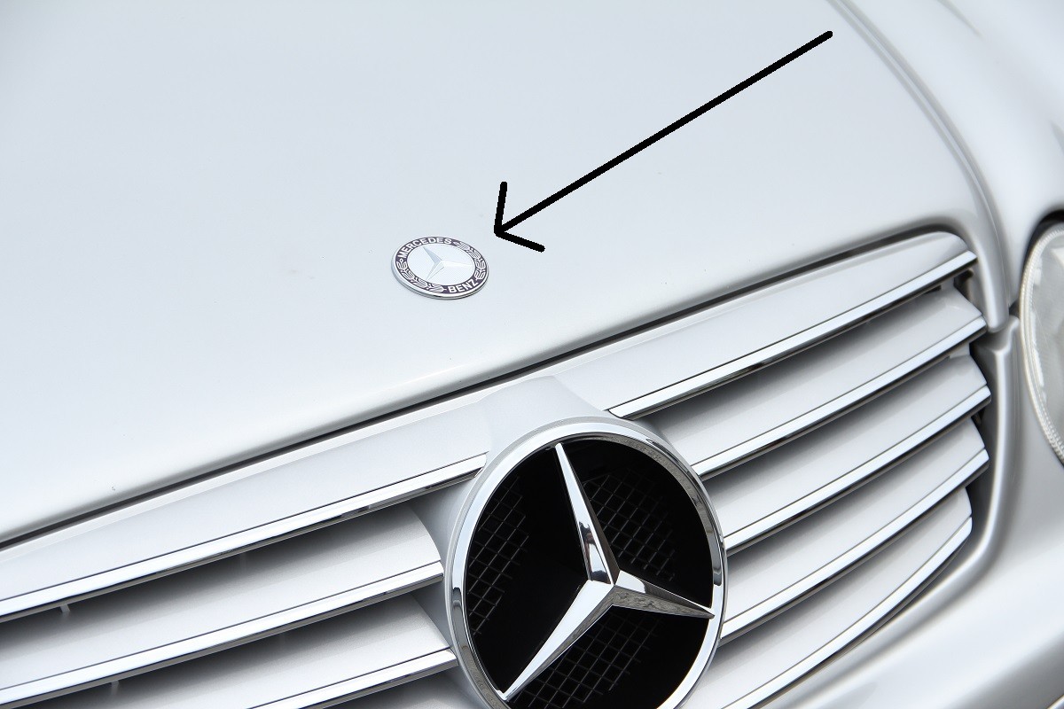 @W204 Mercedes Benz оригинальный ( темно синий ) капот эмблема C180 C200 C230 C240 C250 C300 C320 C350 C63AMG передняя решетка 